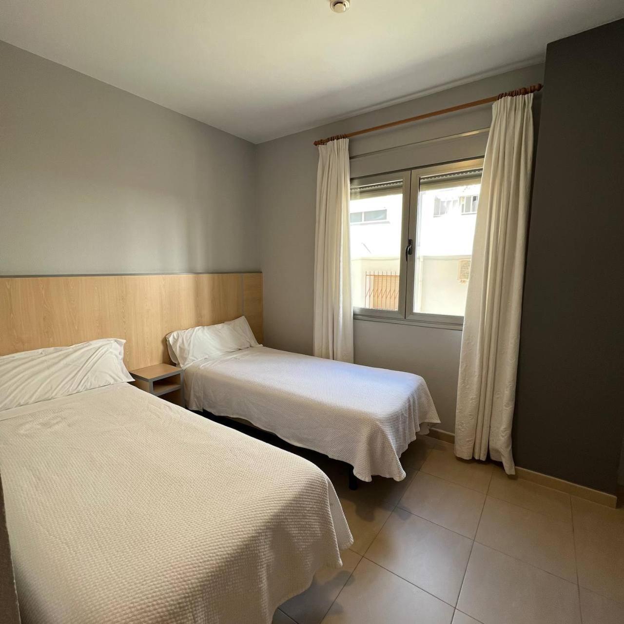 Hostal Manuela Punta Umbria Exterior photo